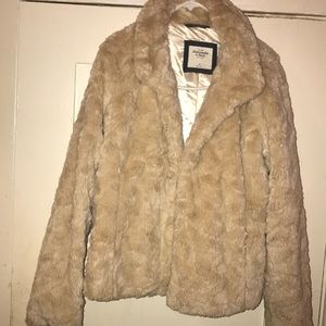 Abercrombie & Fitch faux coat